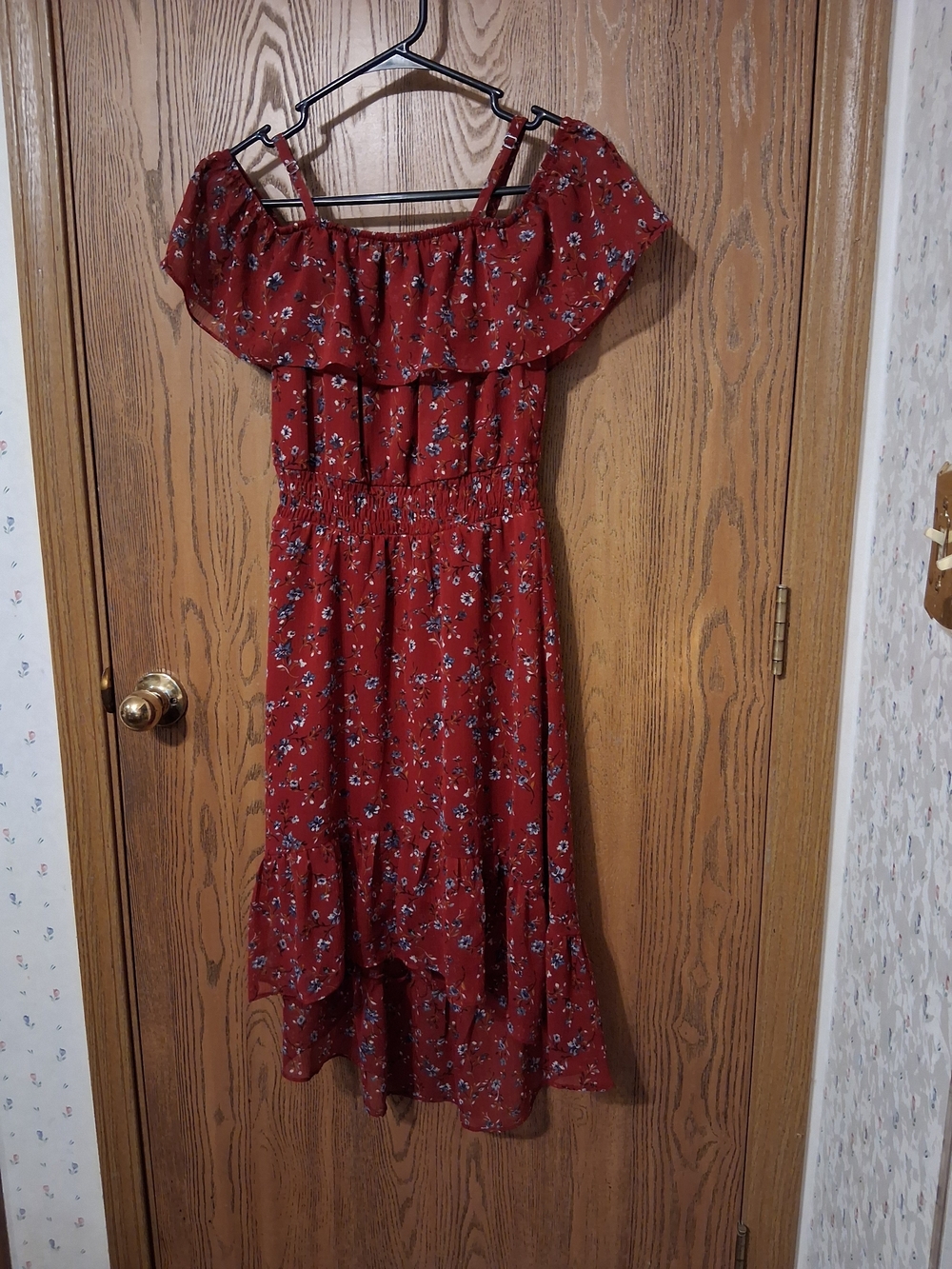 by & by Red Floral Off The-Shoulder Ruffle Midi Dress